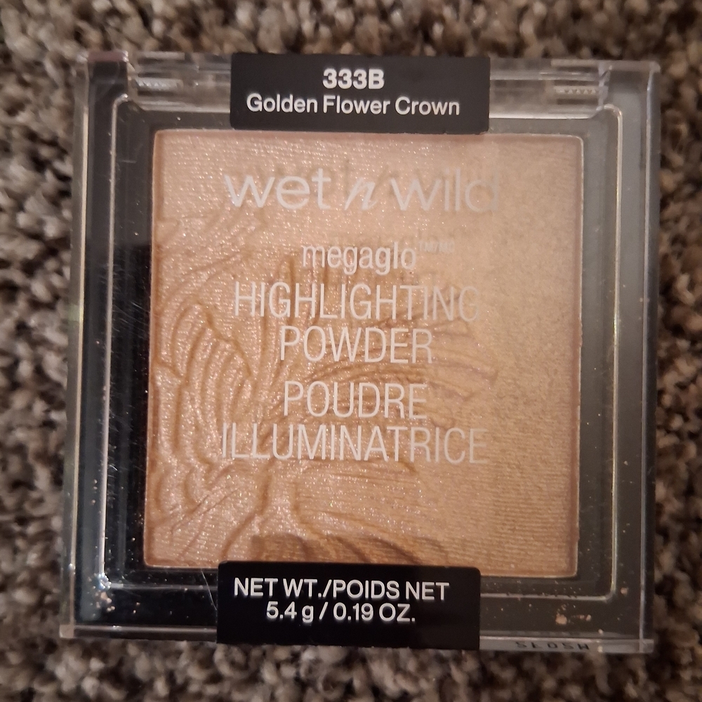 Nwt Sealed Wet n Wild MegaGlo Highlighting Powder - Golden Flower Crown